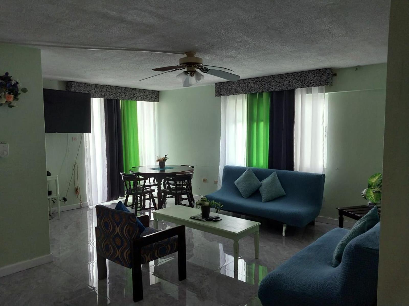 Beach-Side Condos At Turtle Beach Towers Ocho Rios Buitenkant foto